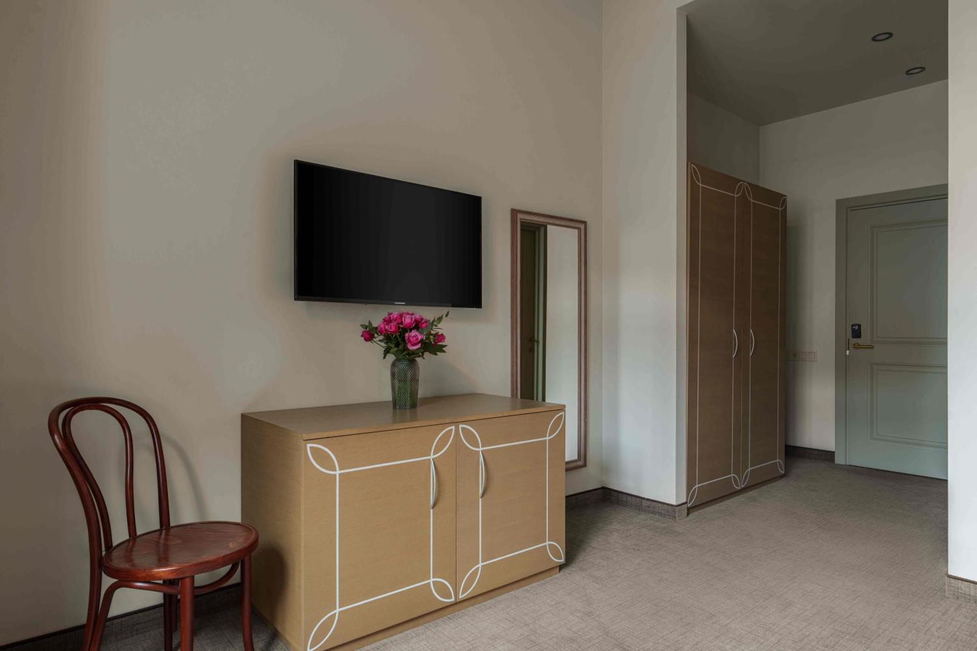 Grand Hotel Gyumri By Apricot Hotels Exterior foto